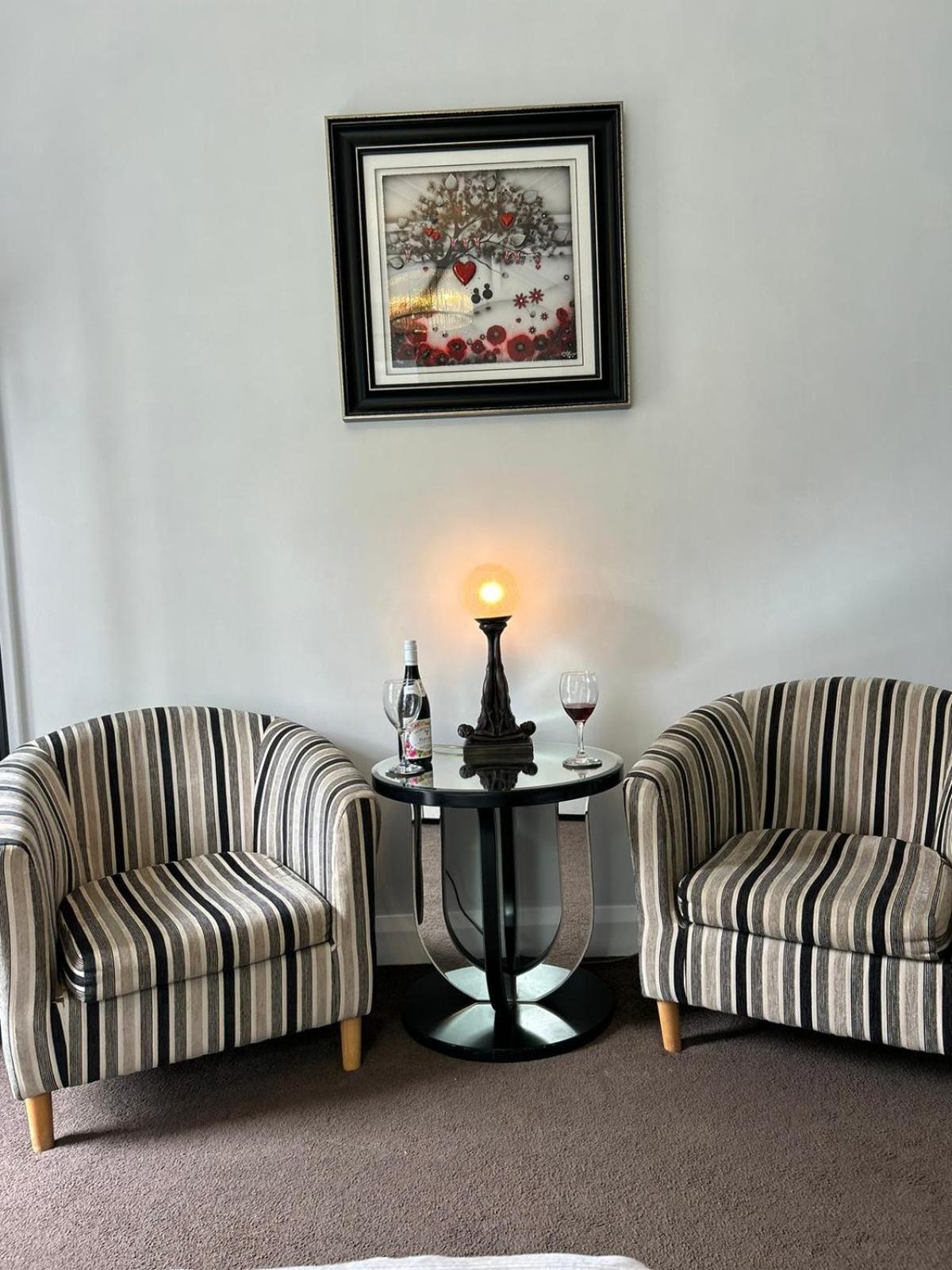 Art Deco One Bedroom Guest Апартаменты *